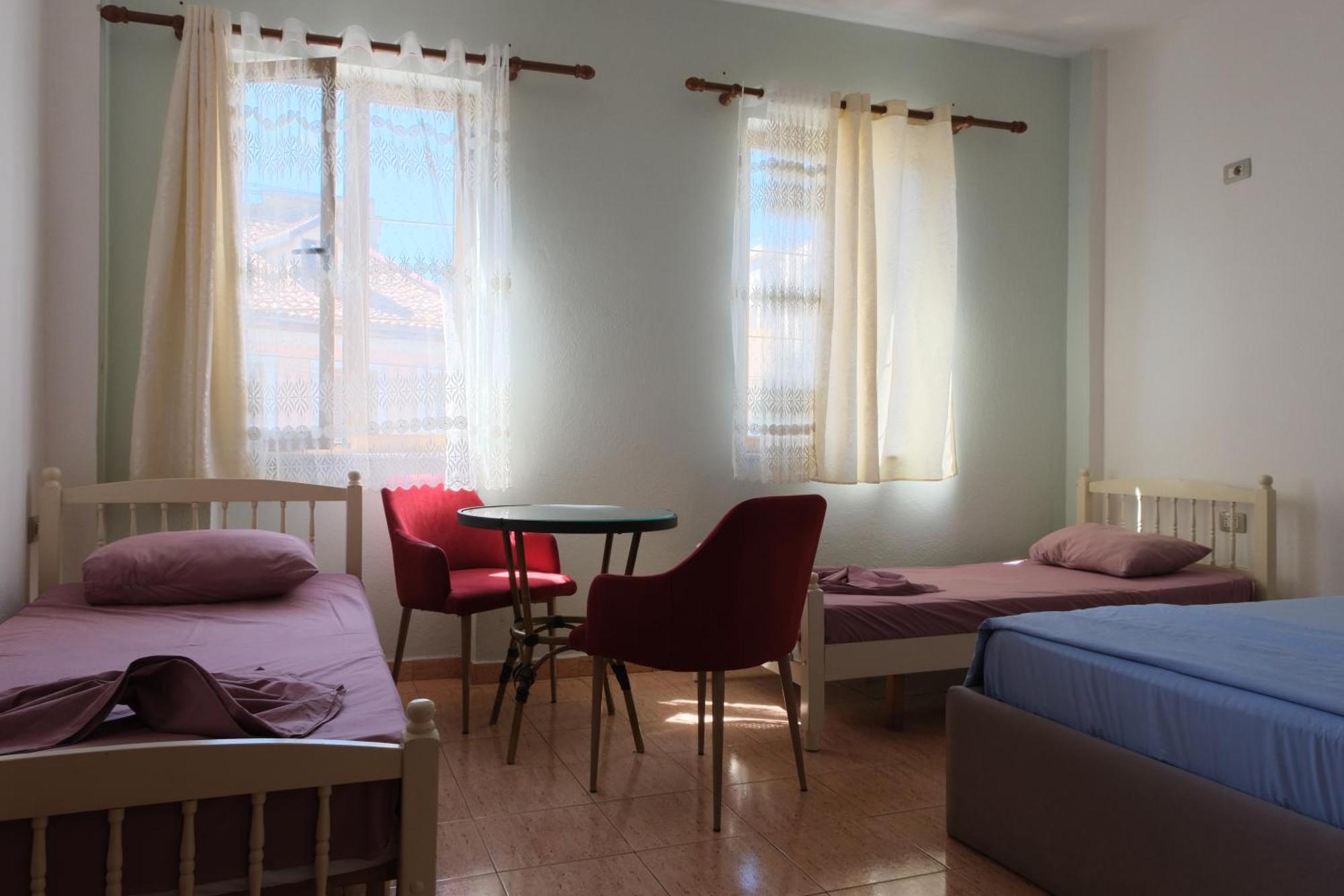 My Hostel Shkodra Exterior foto